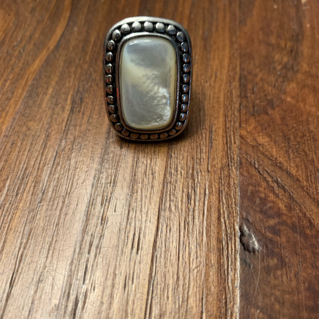 Mother Of Pearl Ring Sz 8.5